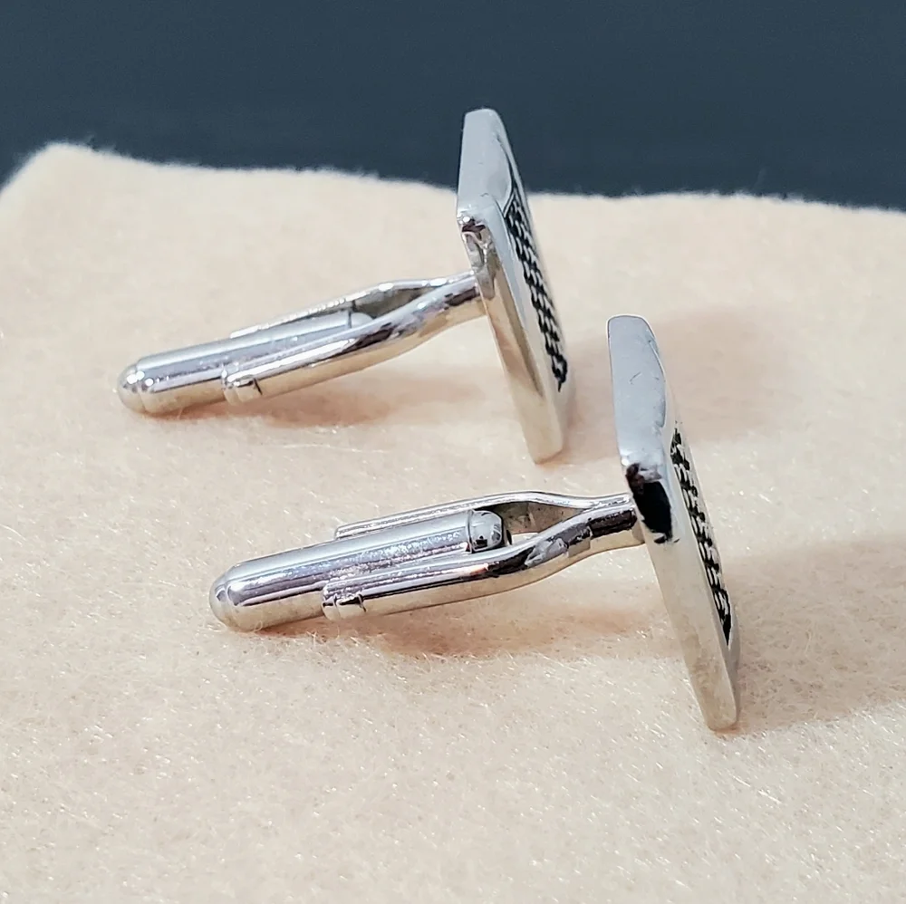 Silver & Black Herringbone Mesh Rectangular Cufflinks - Unisex